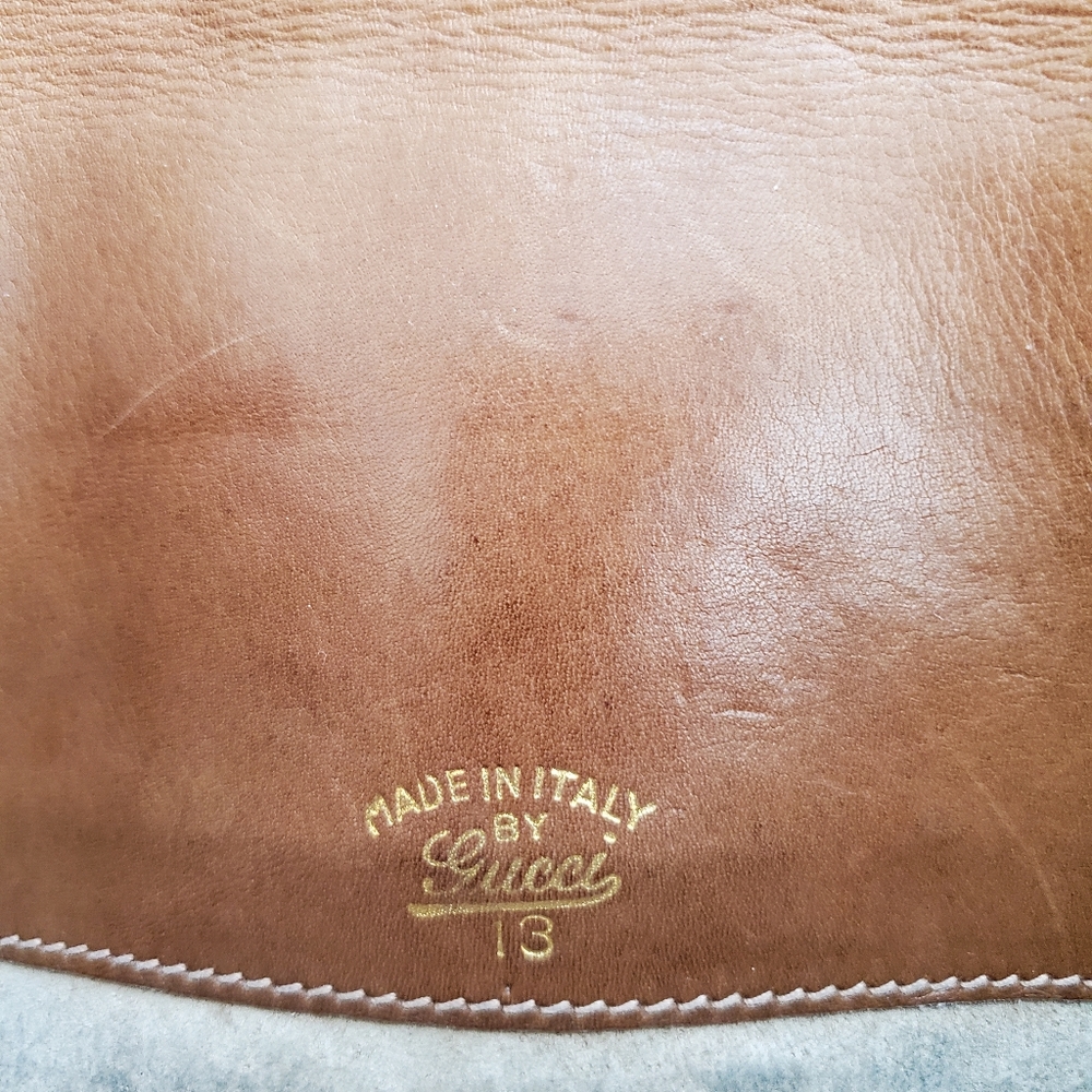 Small Vintage Gucci Envelope Clutch Handbag - Picture 5 of 11